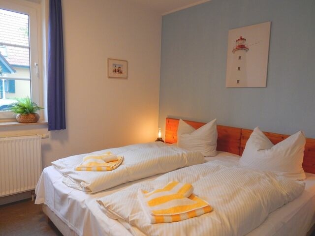 Ferienwohnung in Prerow - G&auml;stehaus Whg. 1 - Bild 4