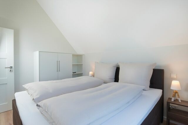 Ferienhaus in Heiligenhafen - Ostsee - Reetdachhaus Nr. 35 "Gras" im Strand Resort - Bild 16