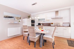 M5 Bungalow - Apartmenthaus Marienburger Str. 4 - FERIENDOMIZIL HOLLICH