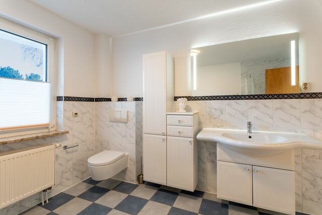 Ferienwohnung in Koserow - Bernsteinbad Koserow - Haus F&uuml;nf Elemente Ferienwohnung Feuer - Bild 8