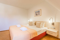 2 Raum Wohnung Exklusiv