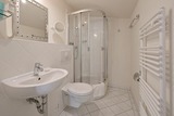 Ferienwohnung in Sellin - Ferienwohnung 11 f&uuml;r 4 Personen strandnah in Sellin auf R&uuml;gen Villa Celia WLAN SAUNA - Bild 11