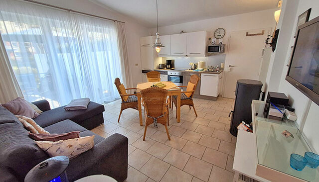 Ferienwohnung in Heringsdorf - Anna**** Whg1 Brinkmannhaus 4-Sterne - praktisch fast am Strand, Terrasse, Grill - Bild 6