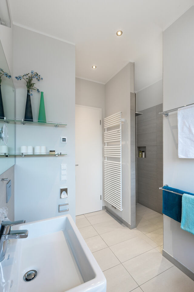 Ferienhaus in Heiligenhafen - Ostsee - Reetdachhaus Nr. 14 "DasRoteHaus" im Strand Resort - Bild 20