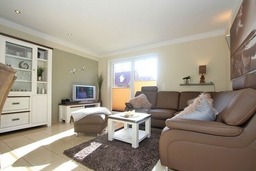 D&uuml;nenh&auml;user Haus 1