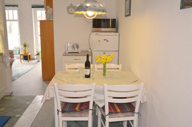 Ferienwohnung in K&uuml;hlungsborn - Parkblick - 01-14 - Bild 6