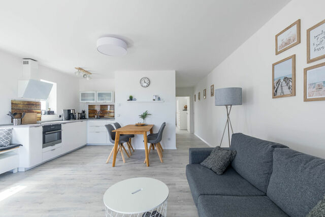Ferienwohnung in Hohenkirchen-Niendorf - Haus Seeblick Wohnung 08 - Bild 2
