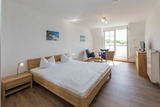 Ferienwohnung in Sellin - Strandgefl&uuml;ster - Bade- & Erlebniswelt t&auml;glich inklusive - Bild 3