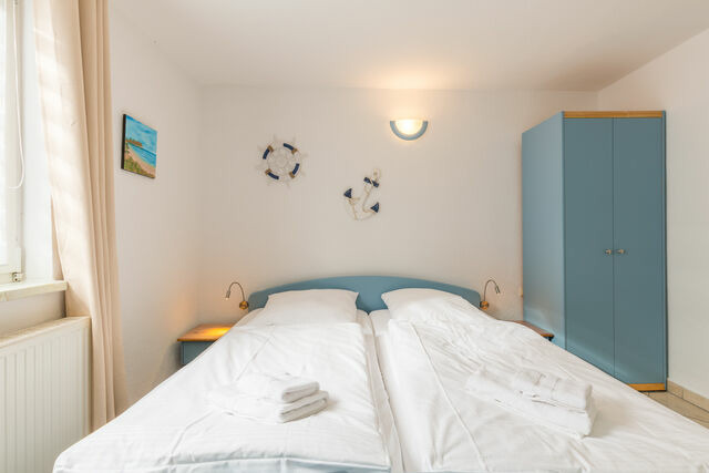 Ferienwohnung in Boltenhagen - Ferienhaus Am Leuchtturm, Ferienzimmer 2 "Seeschwalbe" - Bild 4